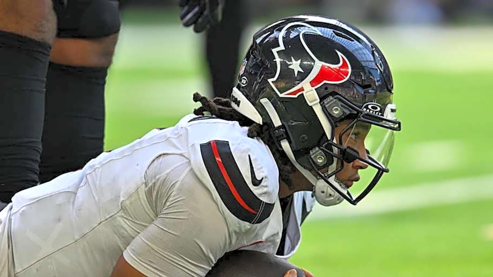 Commanders learning from Texans&#39; mistakes with their young QB