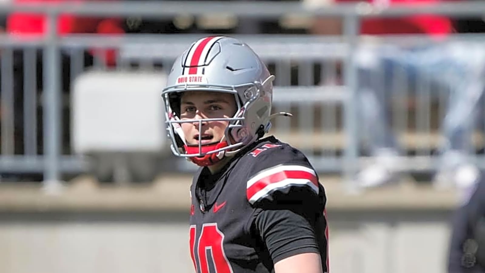 Michigan football&#39;s biggest rival names starting quarterback