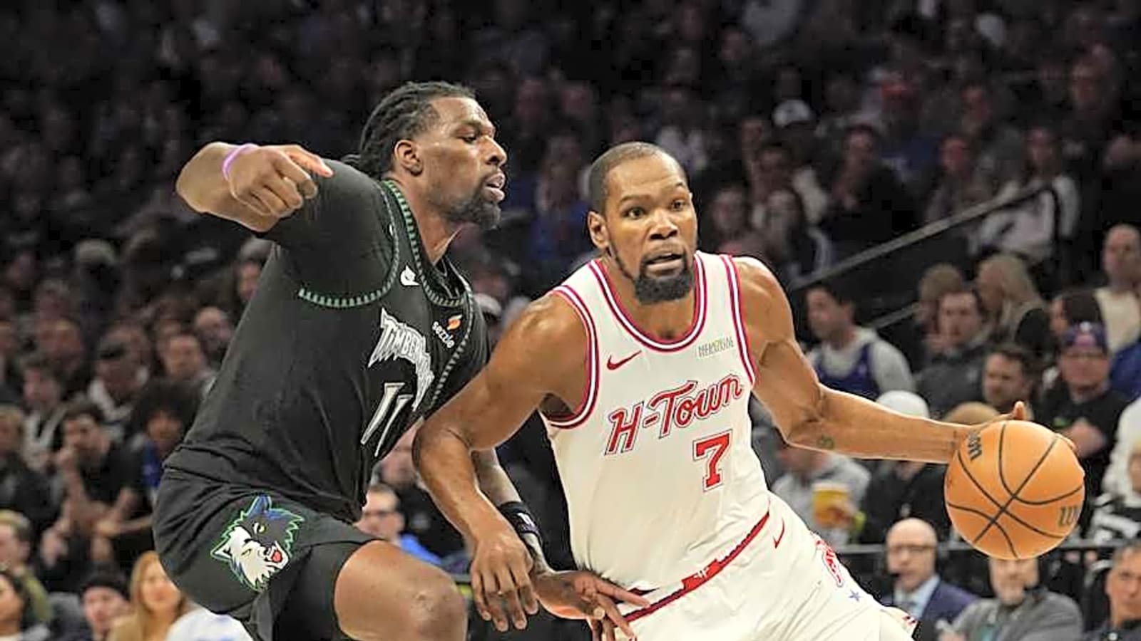 Naz Reid fined $50,000 for questioning Scott Foster