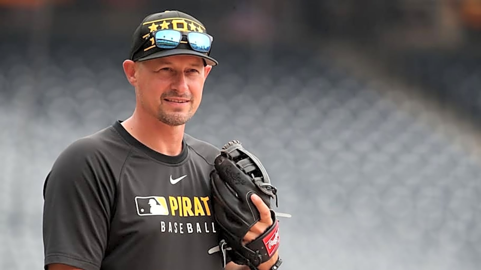 Pirates' Don Kelly Praises New Bench Coach