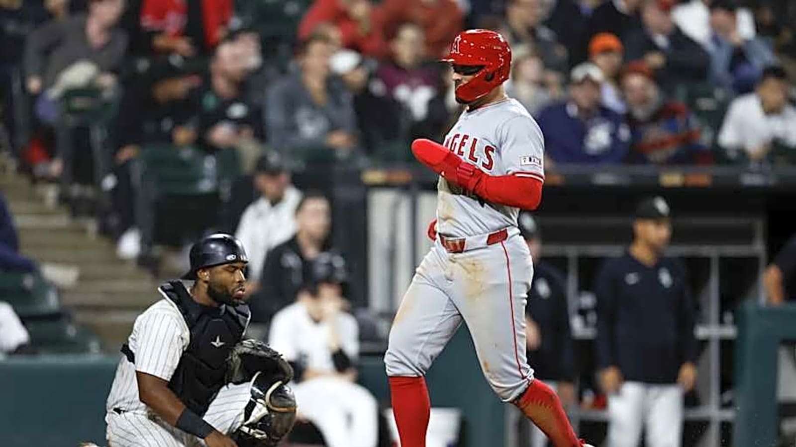 Former Angels Outfielder Cut By AL West Rival