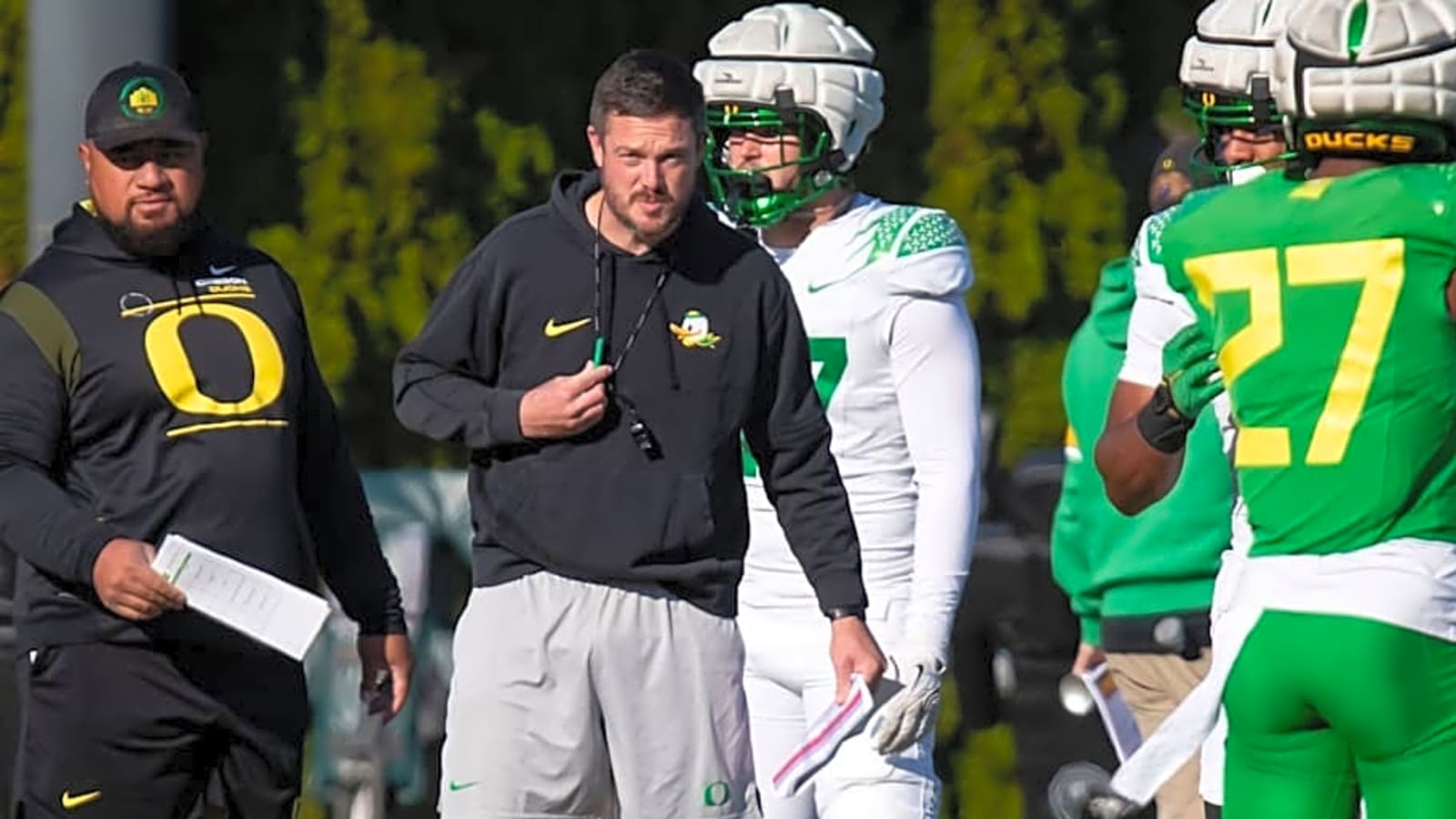 Oregon Ducks Depth Chart Projection Before Spring Game: Dakorien Moore Starting?