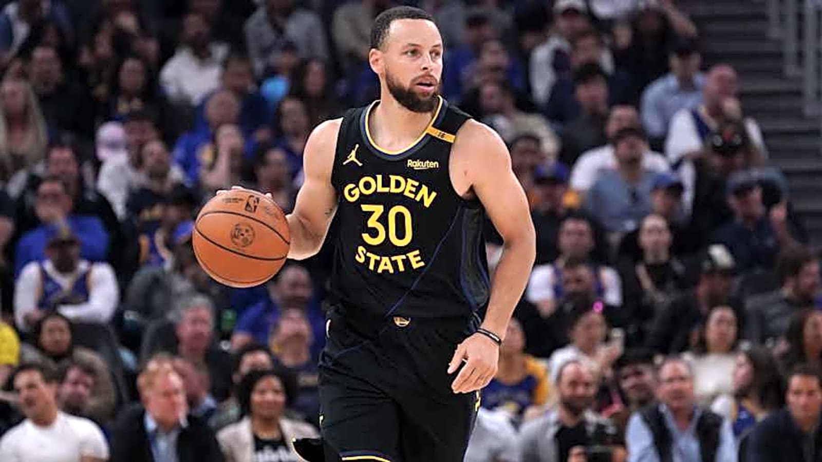 Steph Curry&#39;s Reaction to Big Warriors Criticism Says Everything