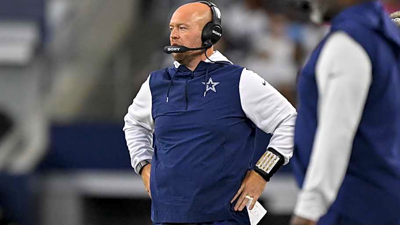 Cowboys Lose Key Defensive Assistant Coach to AFC Team