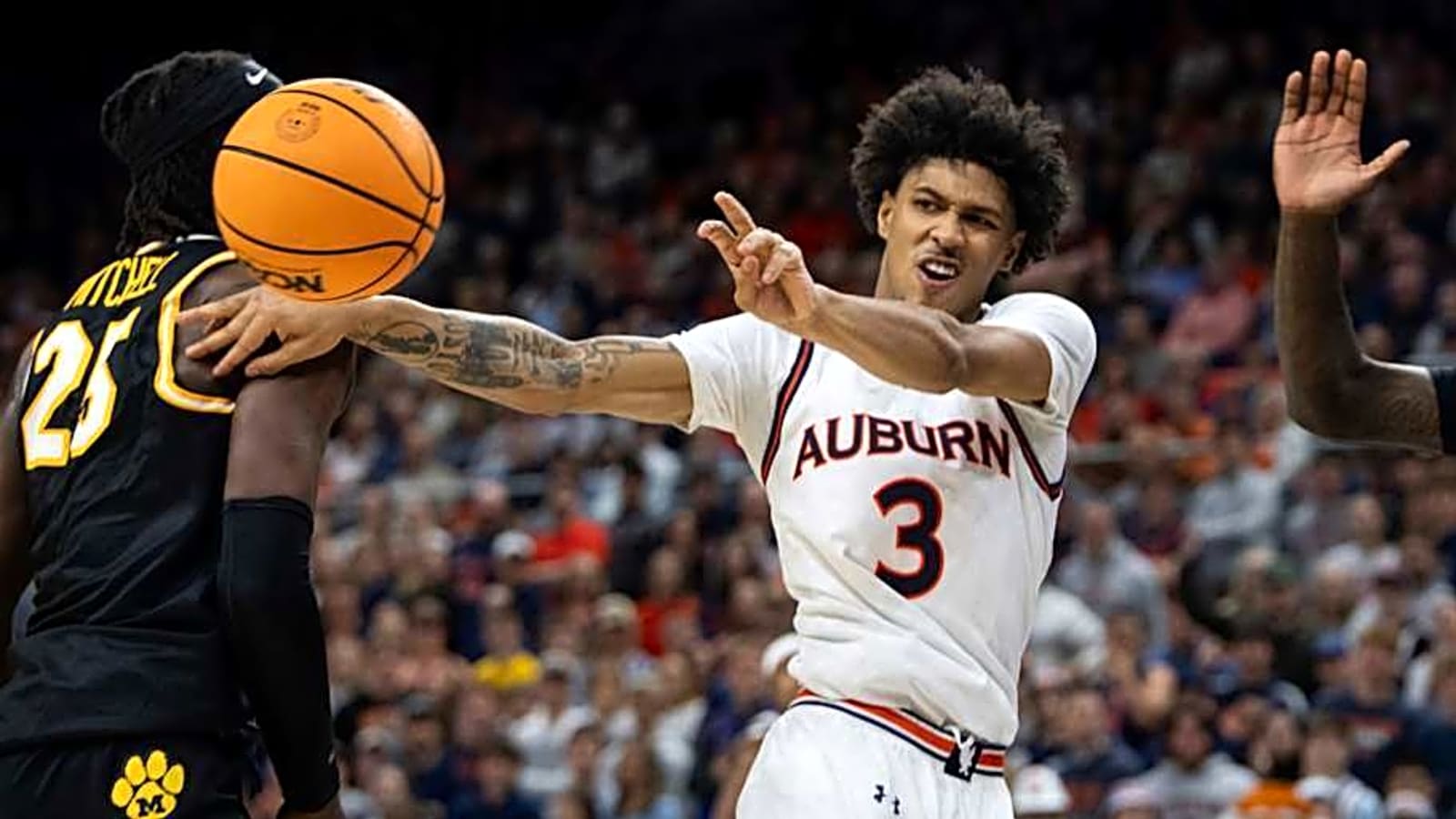 Huskies Reach Out to Final Four Player from Auburn in Transfer Portal