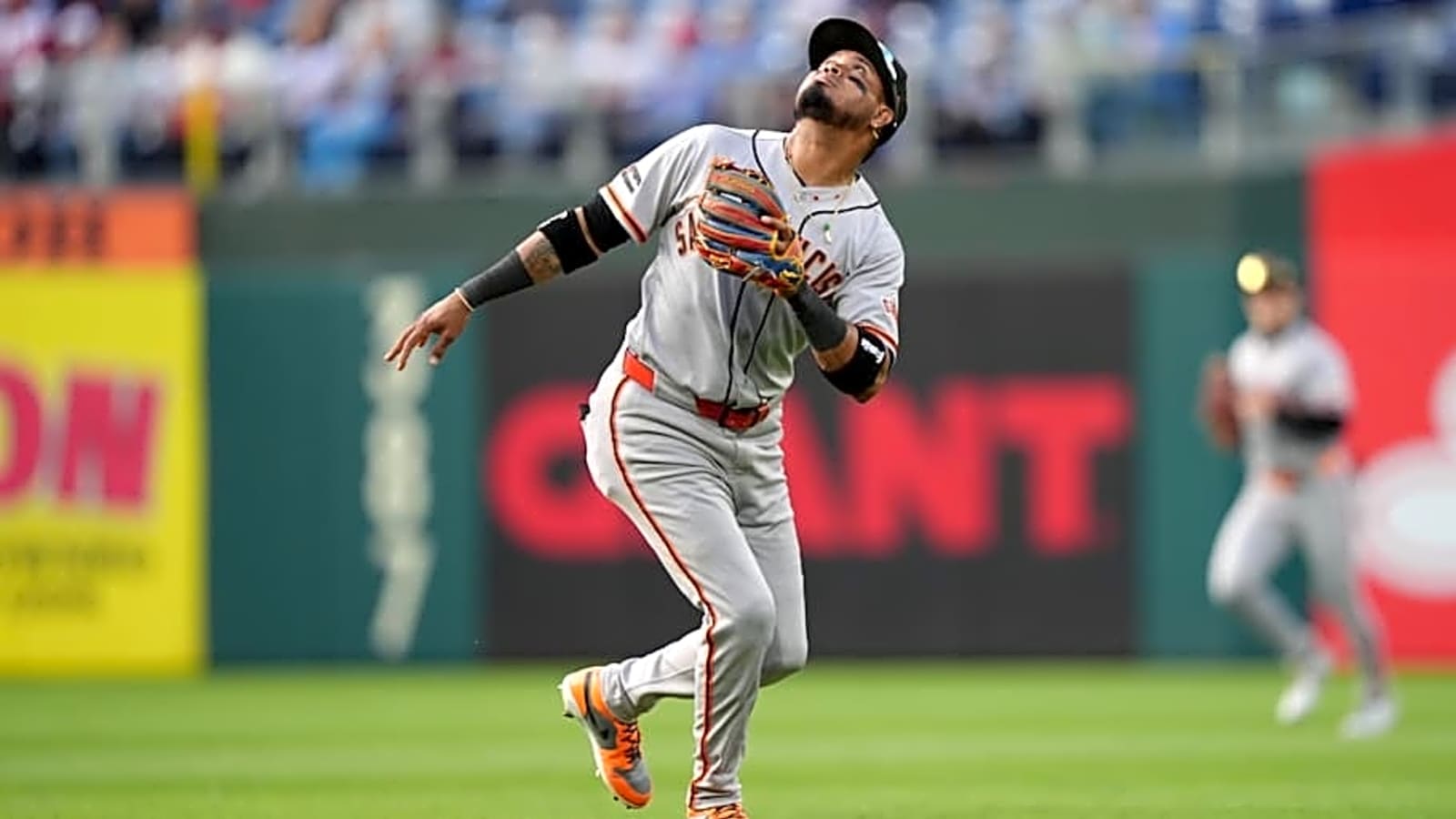 Walk-Off Winners end an awful April as the Giants are swept by the Phillies