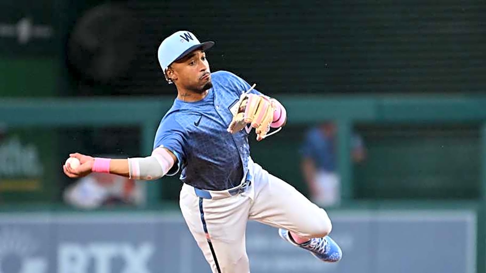 Nationals Call Up Andrés Chaparro, Option Nasim Nuñez in Swap of Infielders