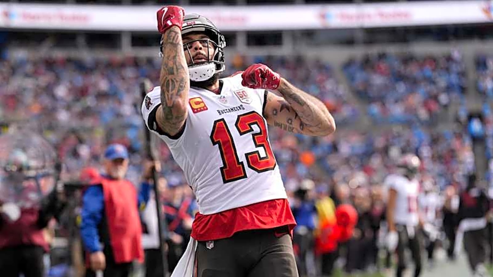 The Real Numbers of Mike Evans' Contract with the San Francisco 49ers