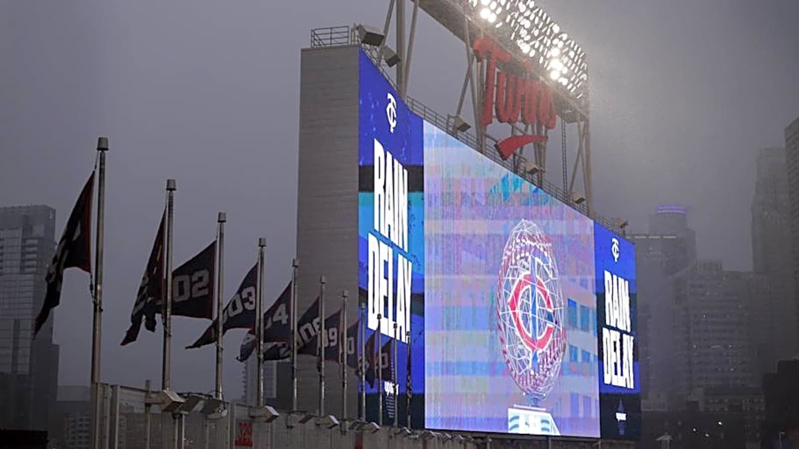 Twins' Home Opener Weekend Could be Spoiled By Cold Temps, Rain, Snow