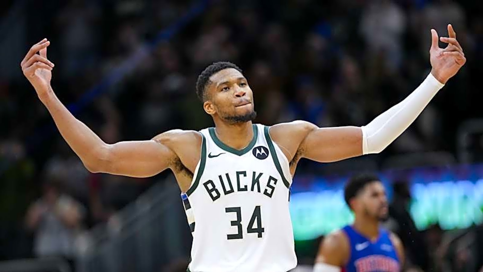 Bucks Make Decision on Giannis Antetokounmpo vs Pistons