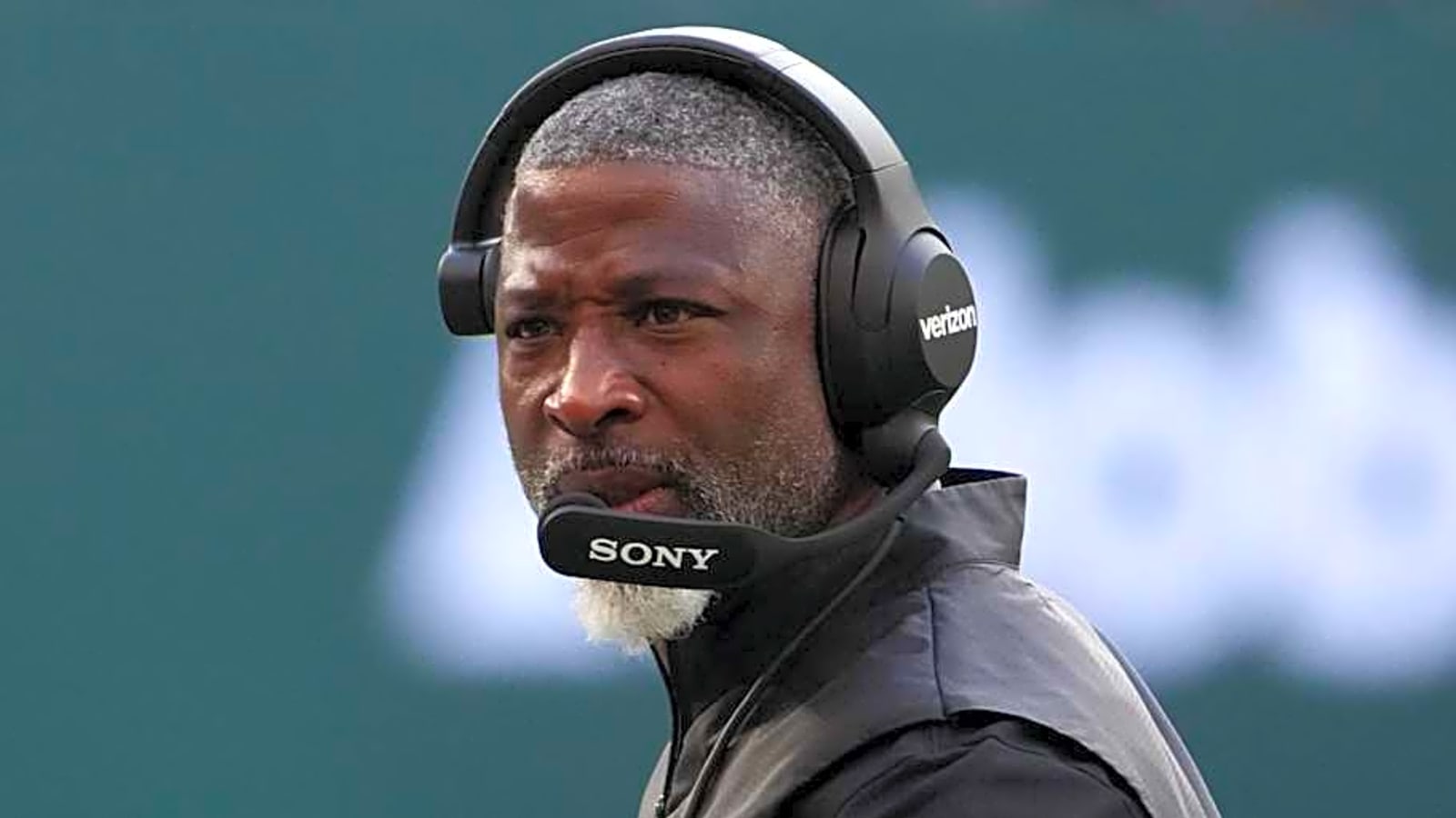 Aaron Glenn Sends Clear Message On Justin Fields' Role With Jets