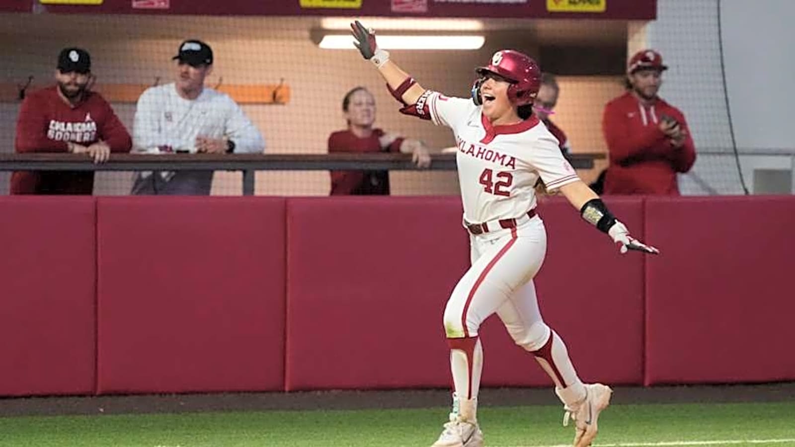 Oklahoma Reclaims No. 1 Spot in Softball America Rankings
