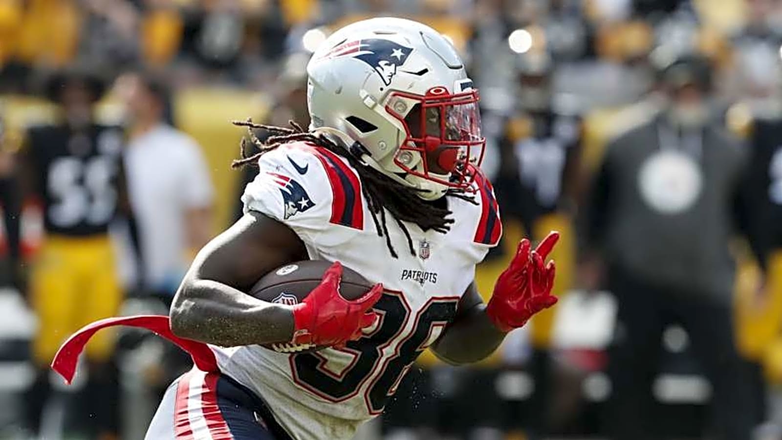 Patriots Could Get Veteran RB Back vs. Bengals