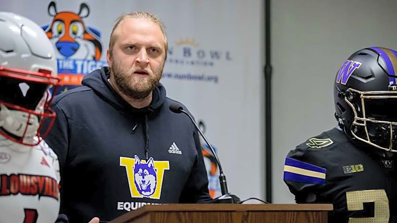 Who is the Tar Heels & Bill Belichick&#39;s DC Steve Belichick?