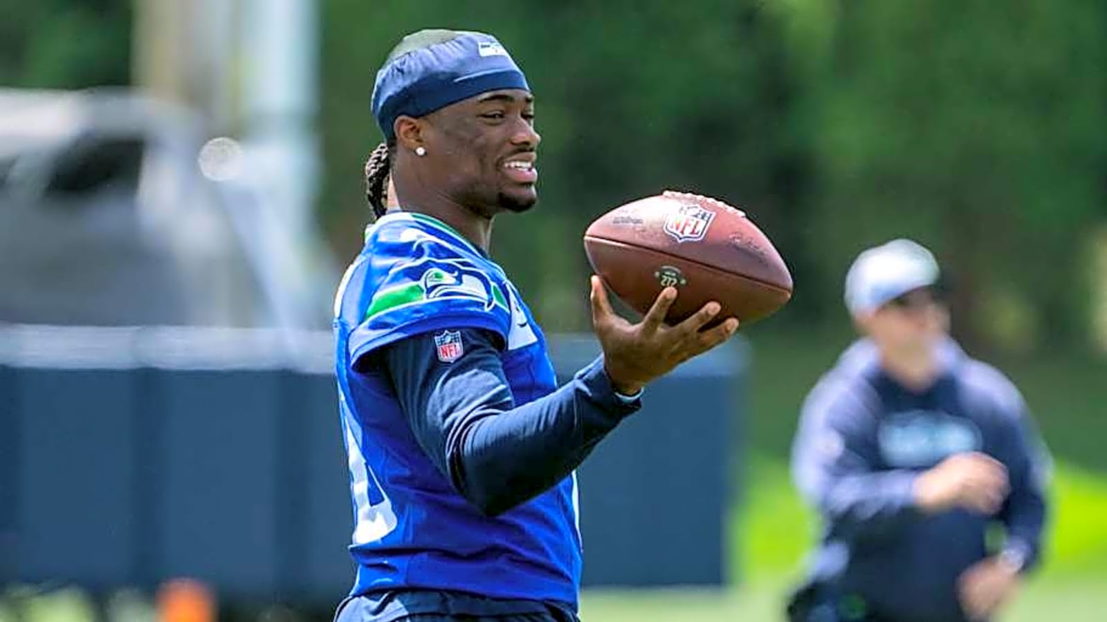 Shocking rookie deserves your attention at Seahawks training camp