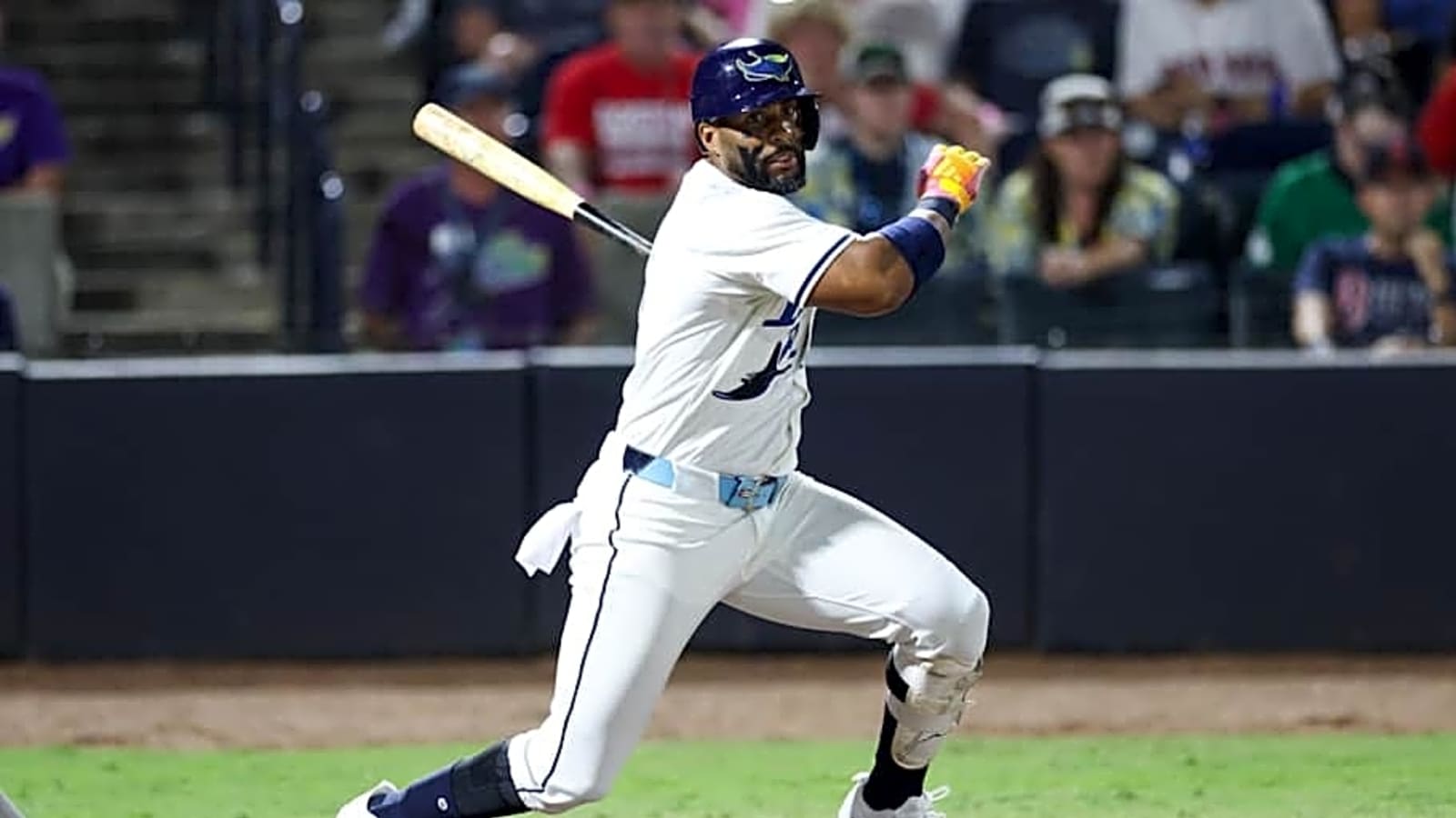 Evaluating Pros and Cons of Rays Potentially Trading Yandy Diaz