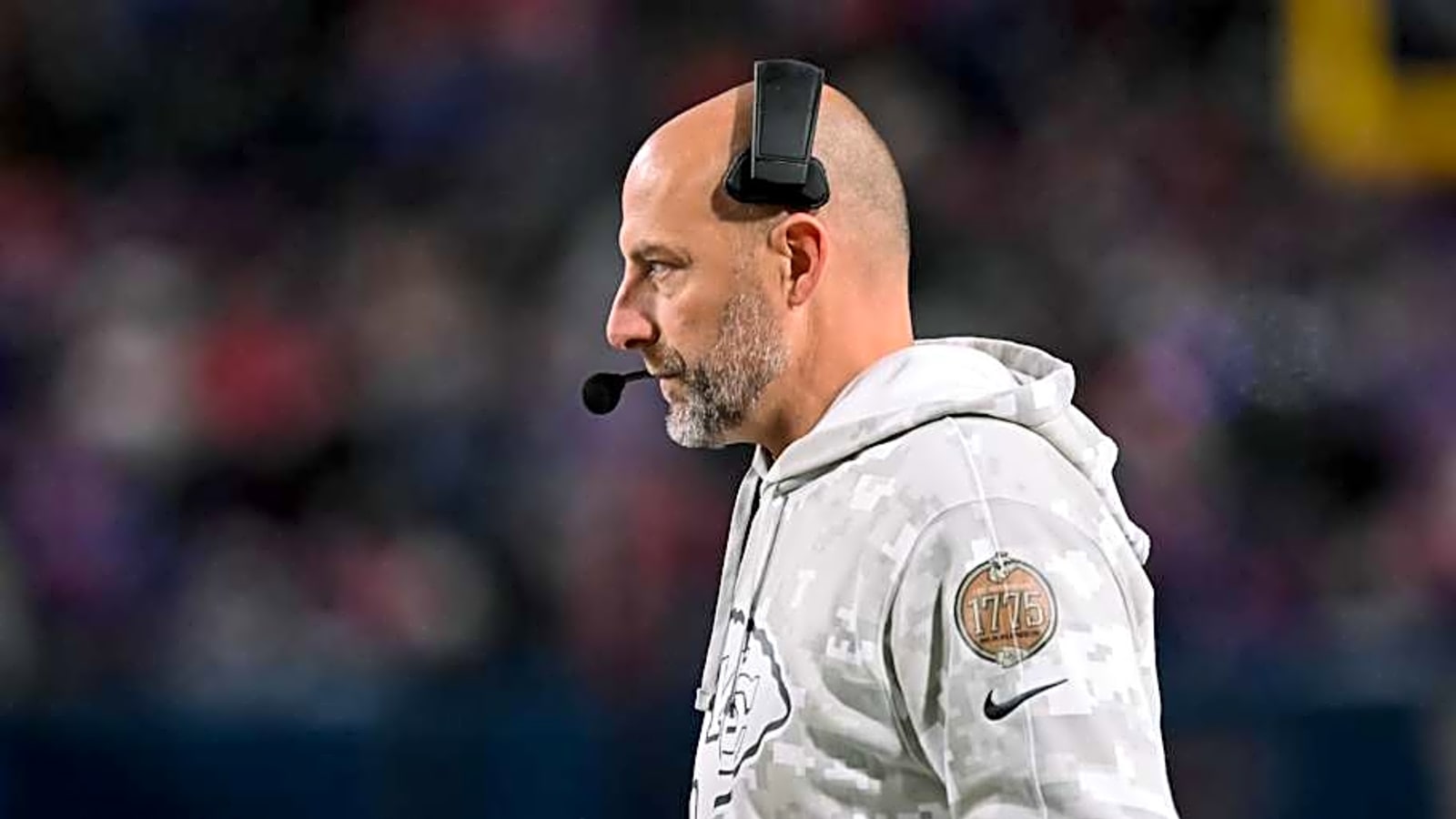 Super Bowl-Winning Coordinator Makes Appearance at Kansas Practice