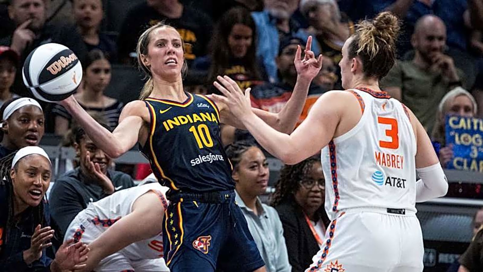Lexie Hull&#39;s 2-Word Verdict on Feisty Fever vs Sun Scuffles Says it All