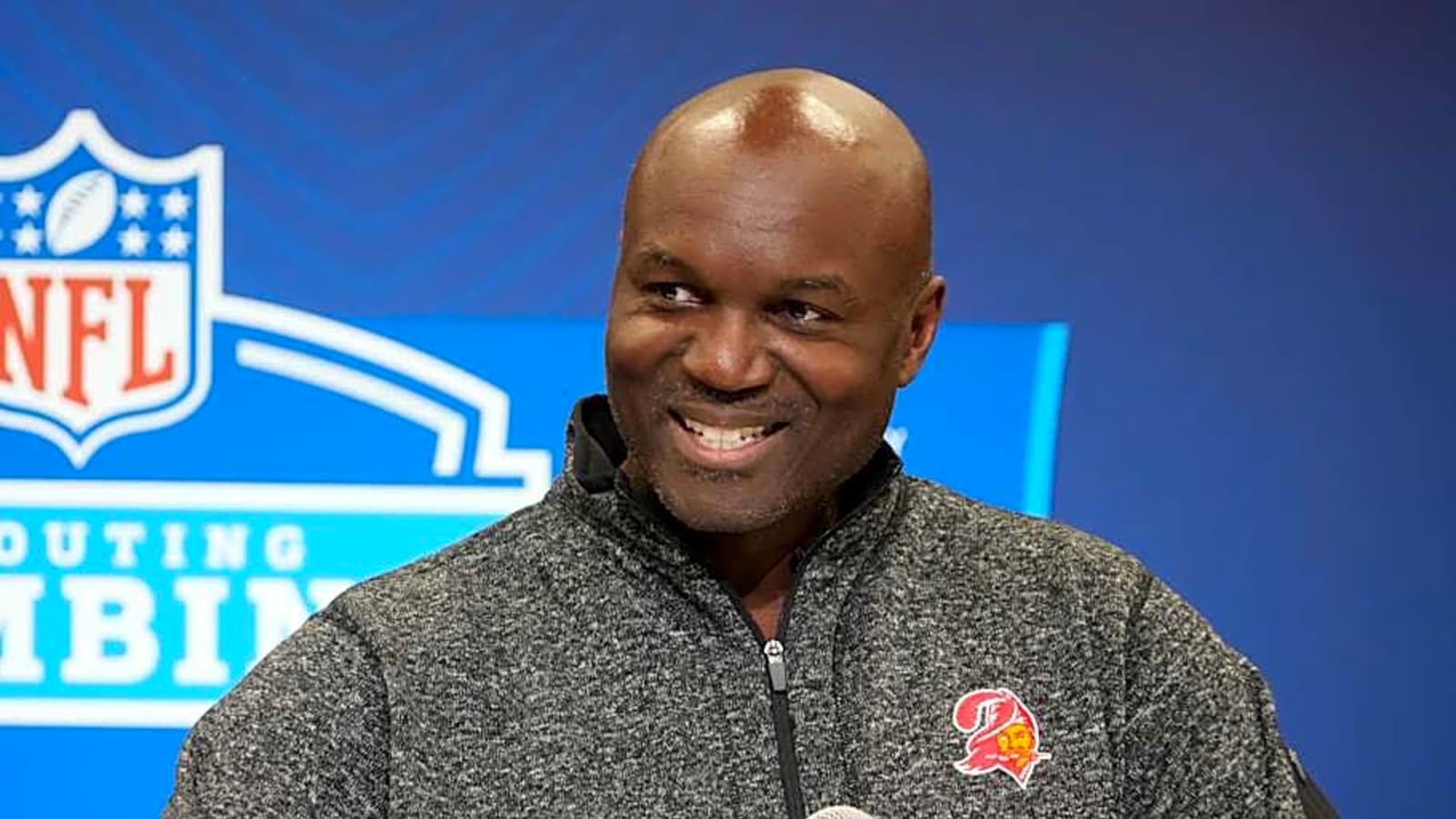 Buccaneers NFC South rival quarterback gives big compliment to Todd Bowles