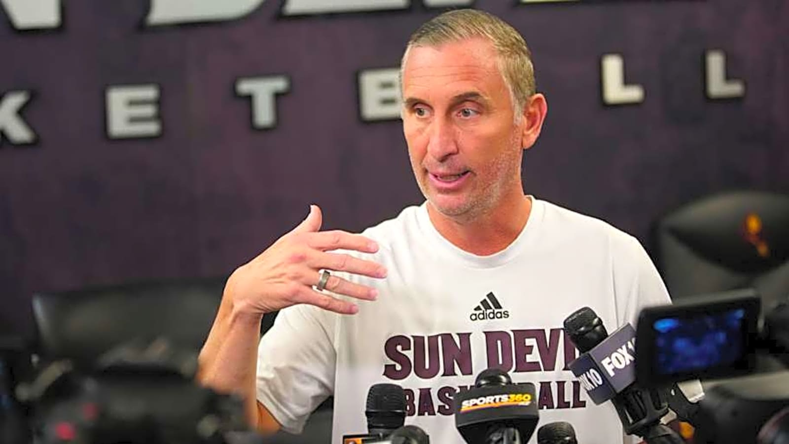 Arizona State&#39;s Bobby Hurley Speaks on Facing Pressure