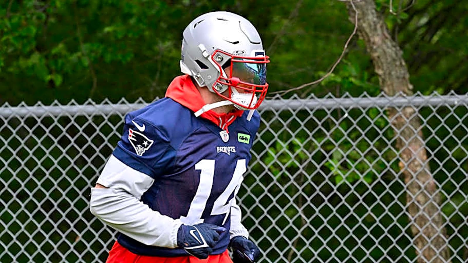 Patriots LB Praised as Defensive Hidden Gem