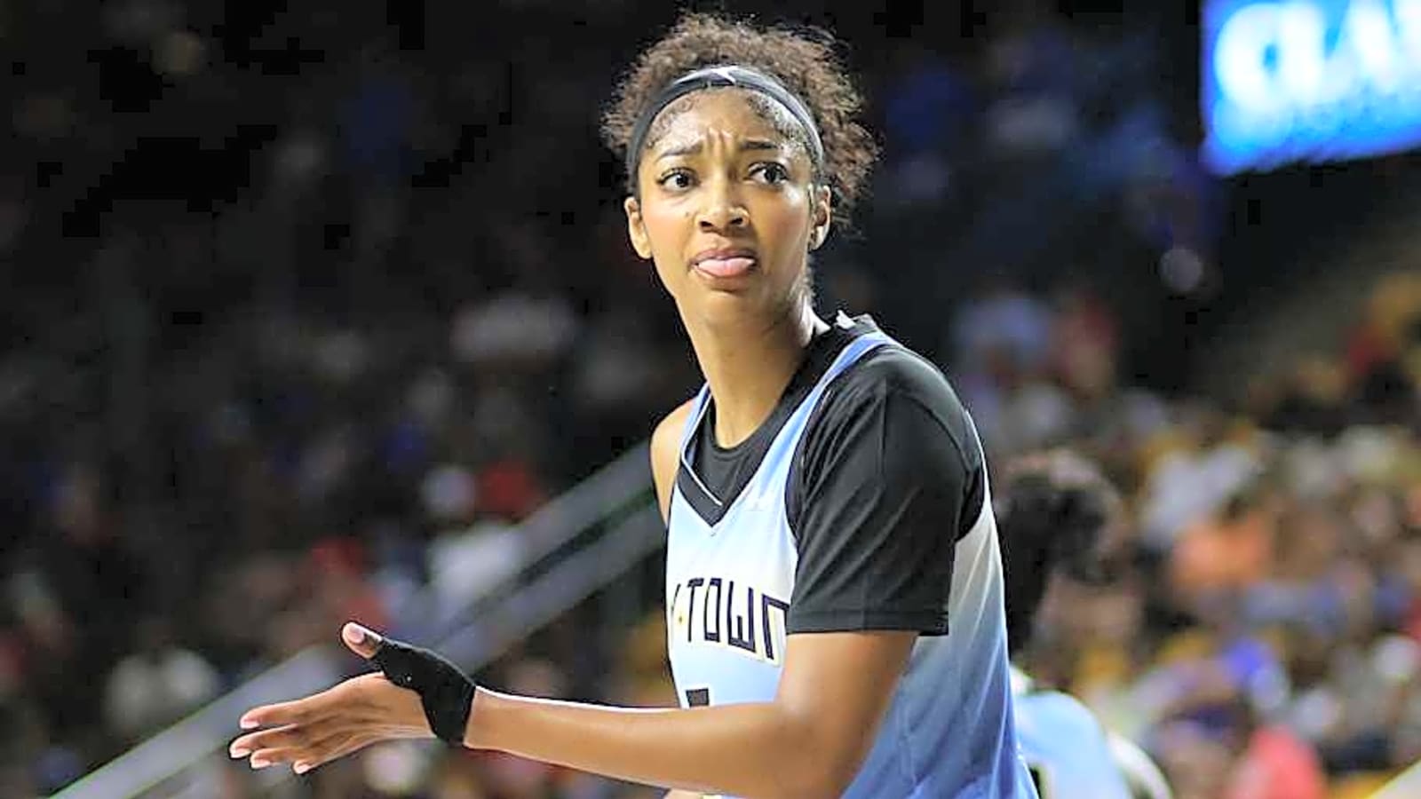 Angel Reese Slams Clipboard Out of Sky Coach&#39;s Hands Amid Tough Loss vs Mystics