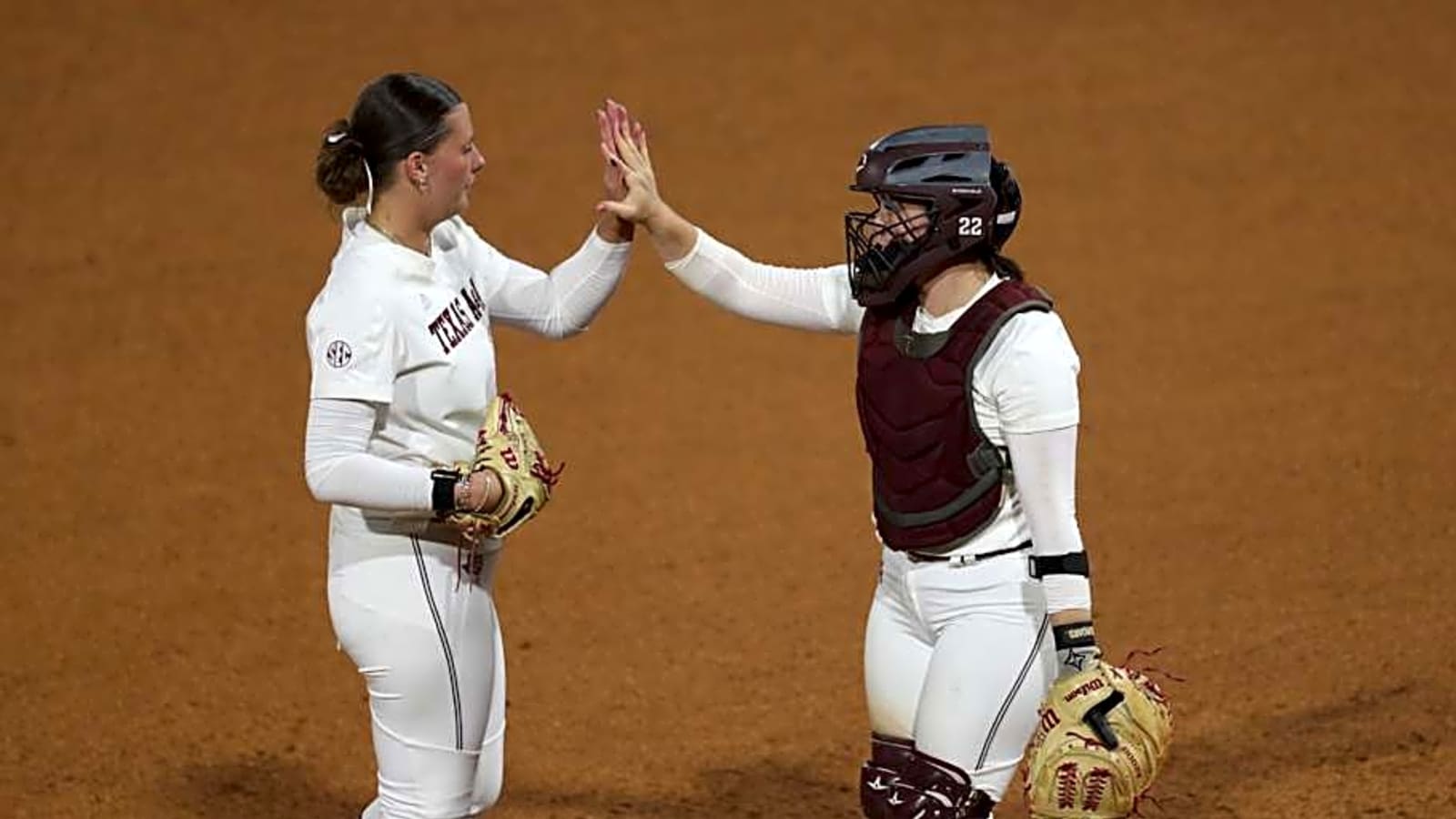 Texas A&M Pitcher Has First Outing In Inaugural Athletes Unlimited Softball League