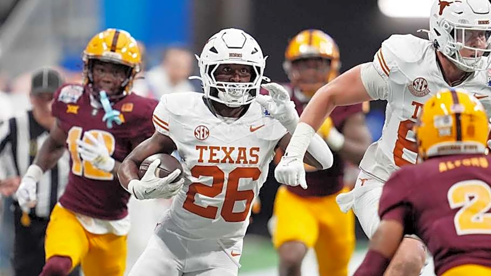 Texas Longhorns RB Room Ranks Among Nation&#39;s Best in 2025