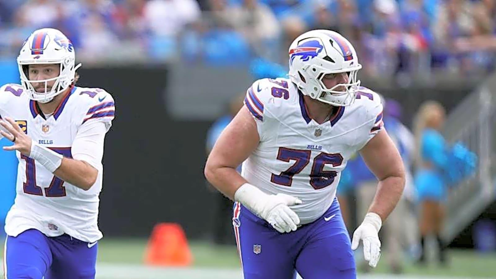 3 Bills' Replacement Options for Departed Guard David Edwards
