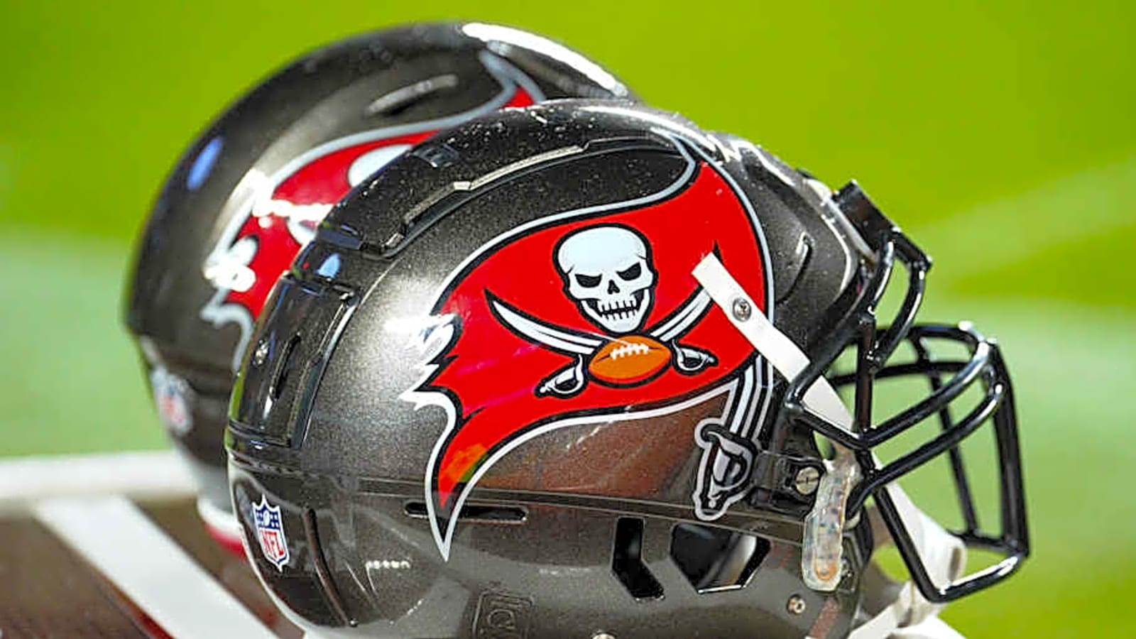 Multiple Buccaneers players make CBS Sports&#39; 2025 top 100