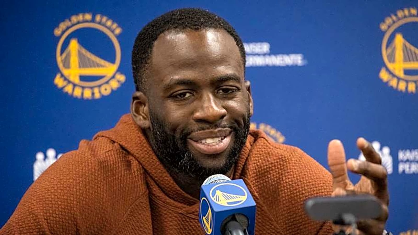 Draymond Green Reacts To Klay Thompson&#39;s Viral Instagram Post