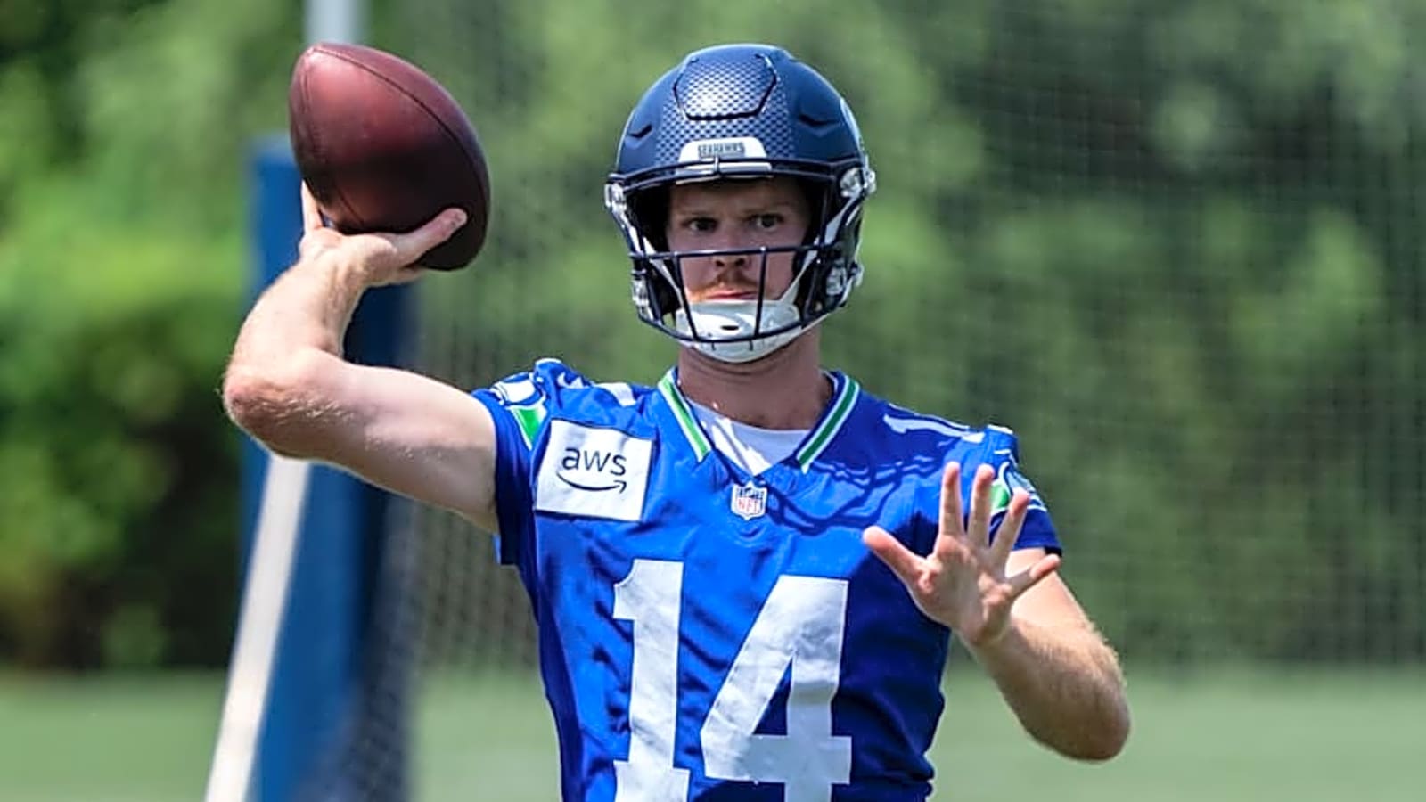 Seattle Seahawks&#39; new quarterback lands on NFL Top 100 list for first time