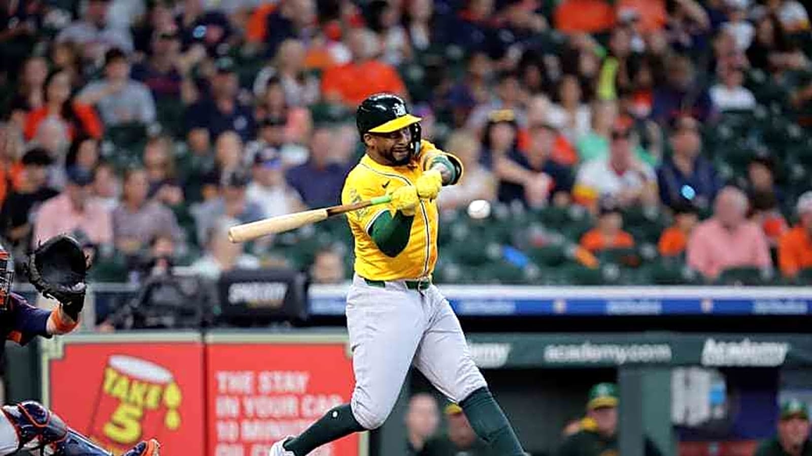 Report: Cincinnati Reds Trade for Utility Player From Athletics