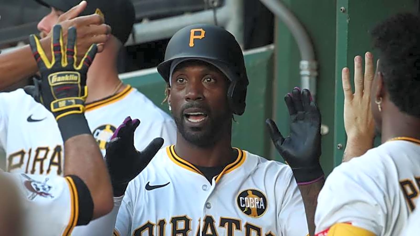 Pirates&#39; Andrew McCutchen Surpasses Franchise Legend