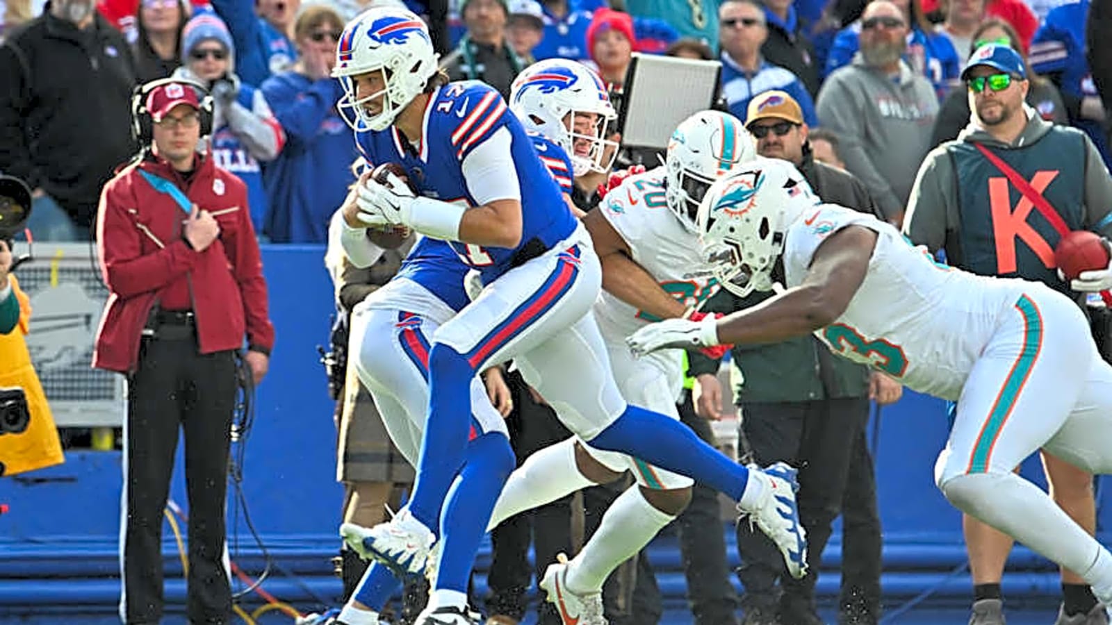 Bills vs. Dolphins predictions: Is anyone brave enough to pick Miami over Buffalo?