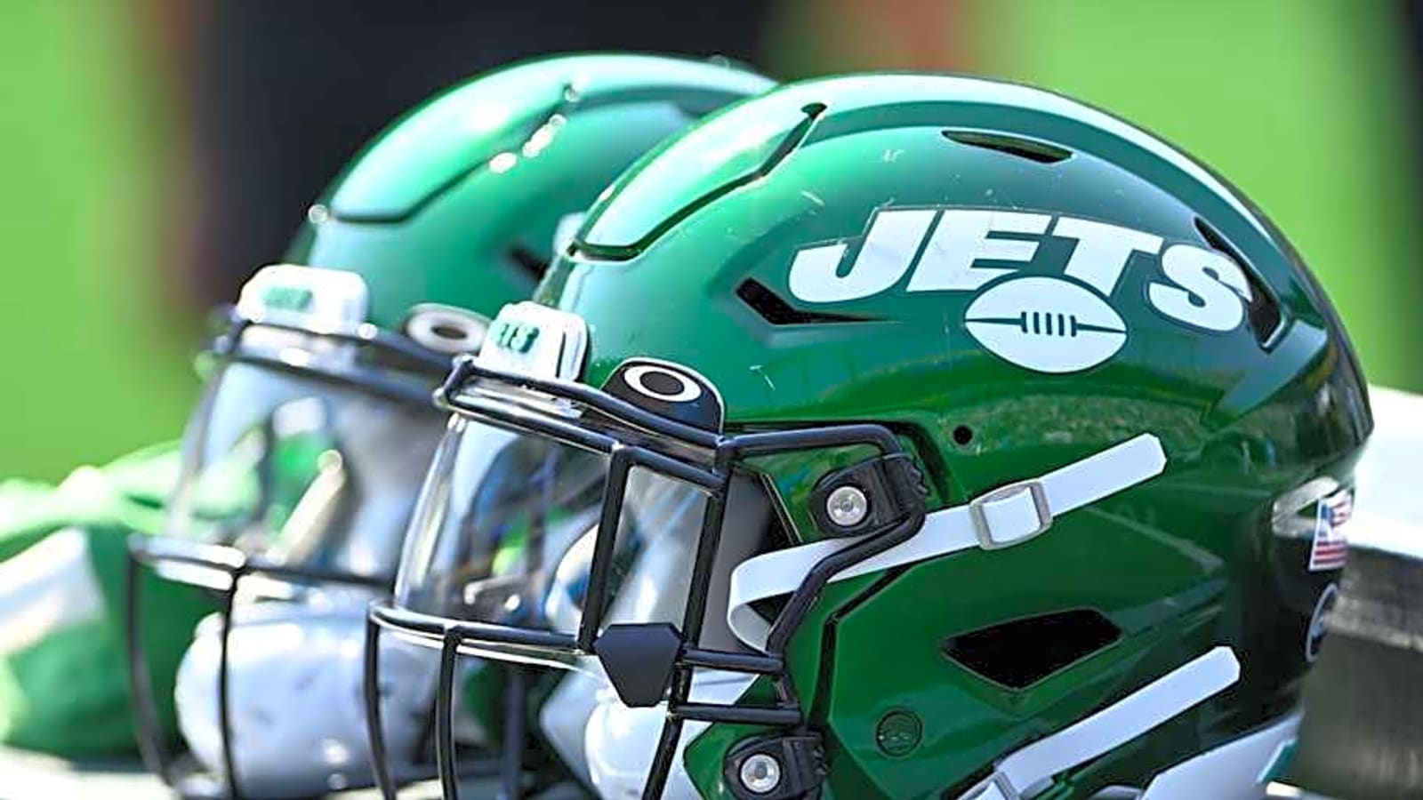 Jets Predicted To Draft Breakout Star After Trade Deadline Shake-Up