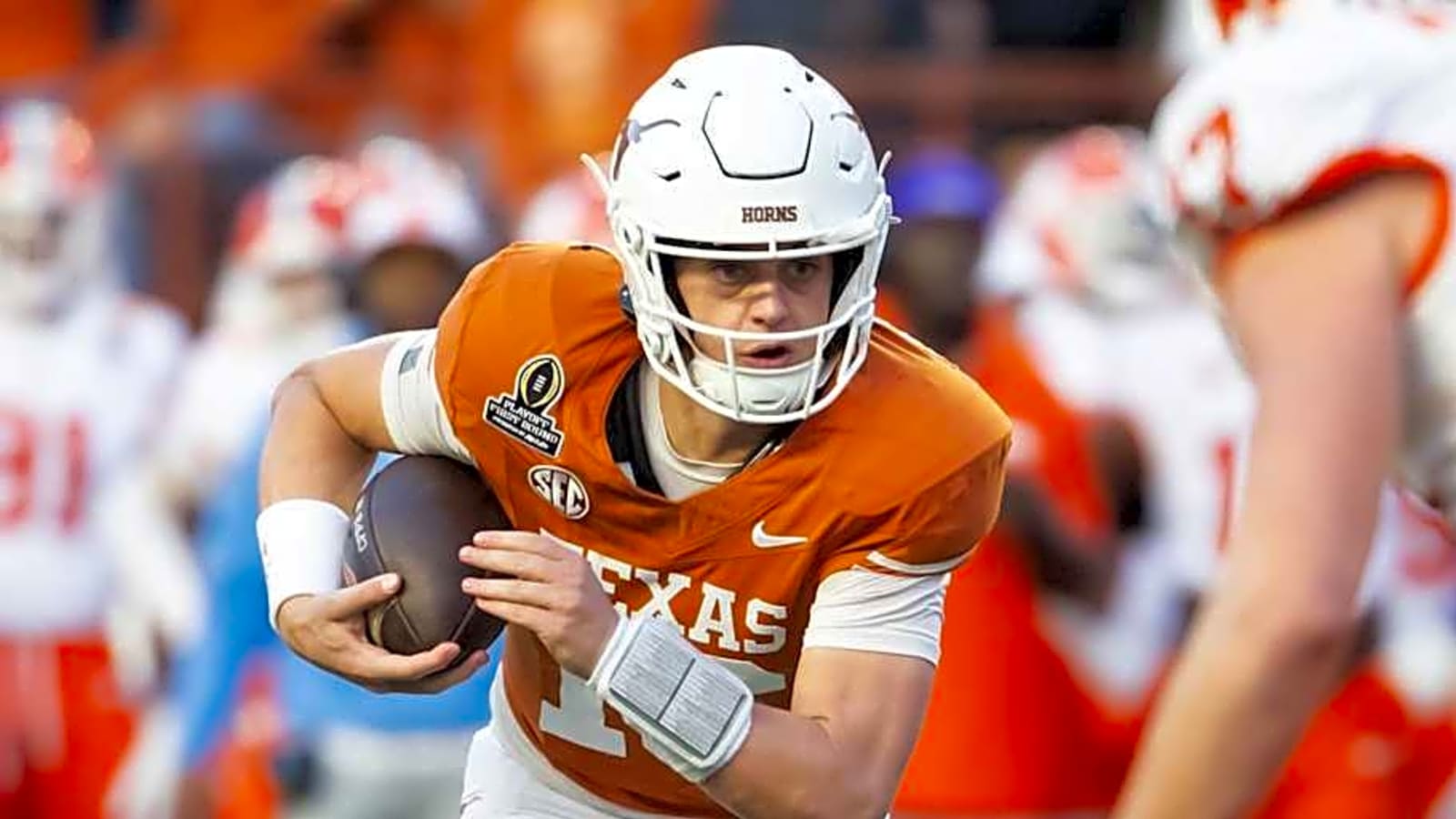 Arch Manning Predicted to End 2025 Season as No. 1 QB in College Football