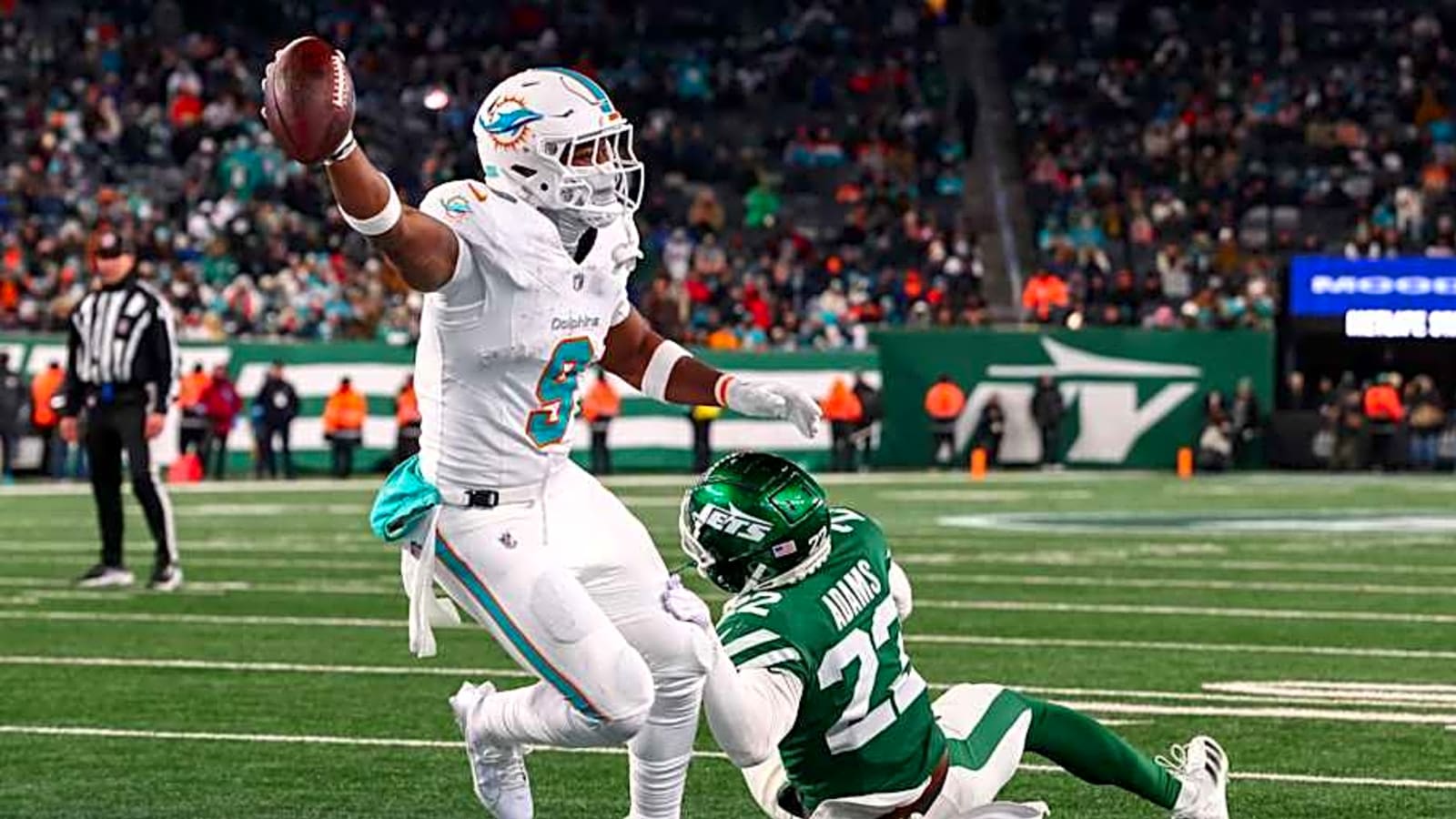 Former Dolphins Tight End Opens Up About Recent Trade