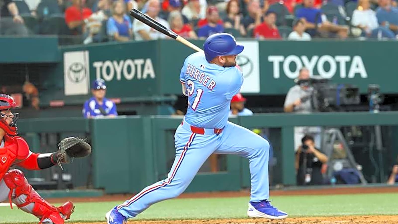 Texas Rangers First Baseman Latest Slugger Dealing with Injury