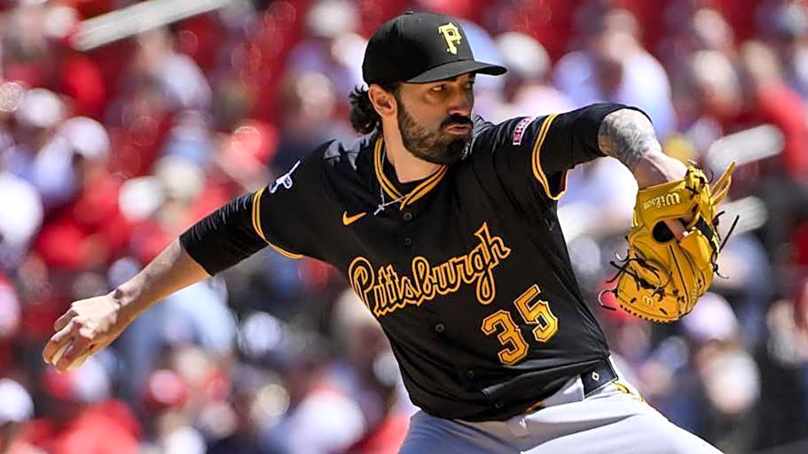Pirates Give Injury Update on Relief Pitcher