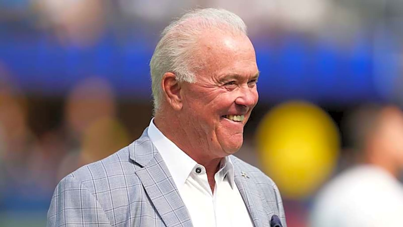 Cowboys' Stephen Jones Pours Cold Water On Urgency To Add LB Before Draft