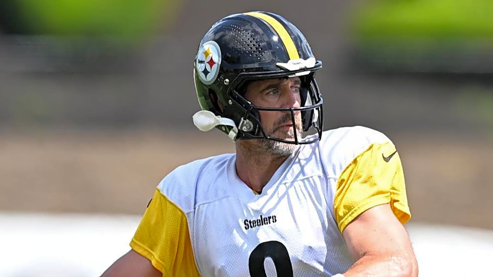 Steelers Linked to Ridiculous QB Trade
