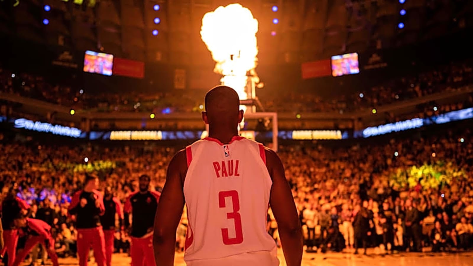Former Rockets Star Chris Paul Officially Retires