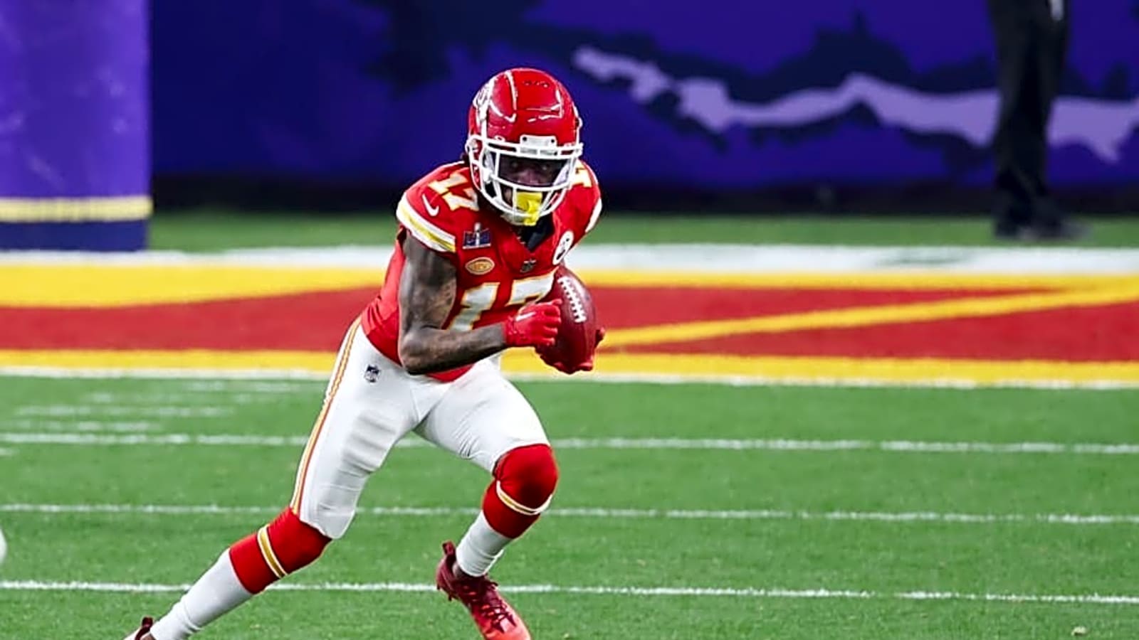 From seventh-round pick to Super Bowl champ, Richie James calls it a career
