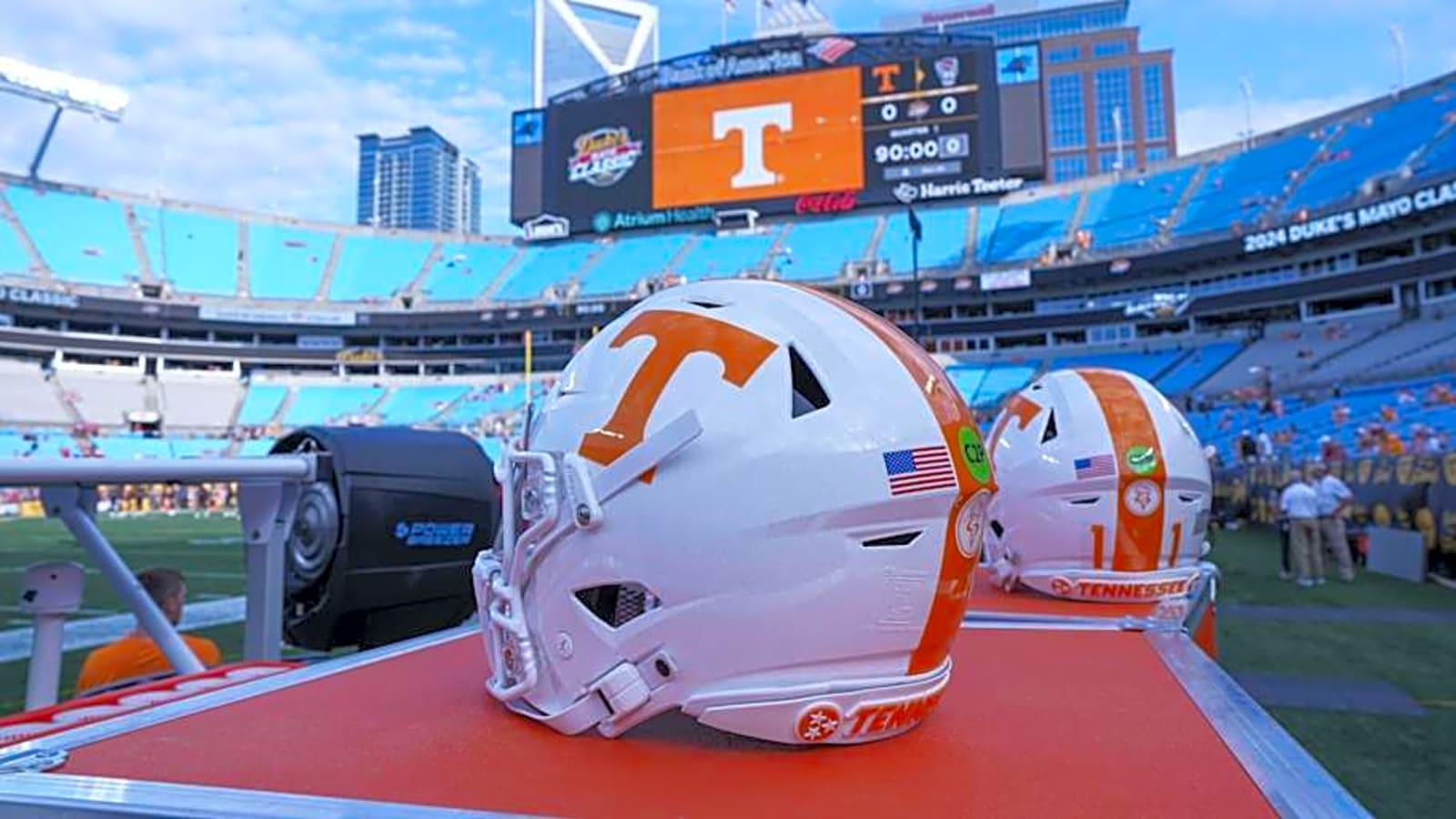 2027 Recruiting Target Includes Tennessee Football In His Top Schools