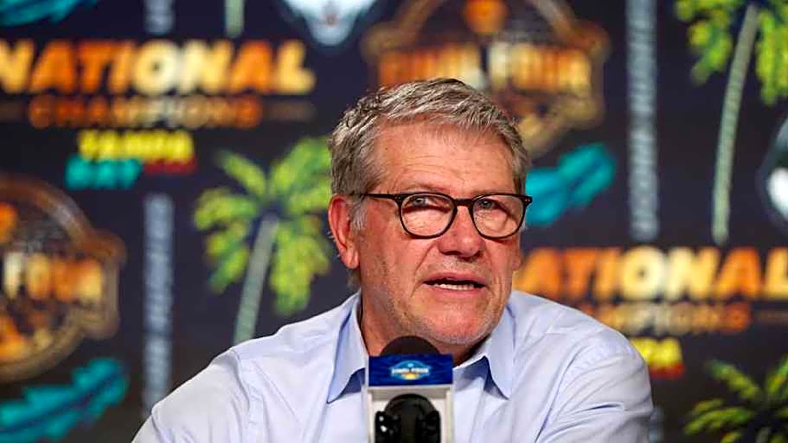 Geno Auriemma Gives &#39;Aggressive&#39; Azzi Fudd UConn Offseason Update