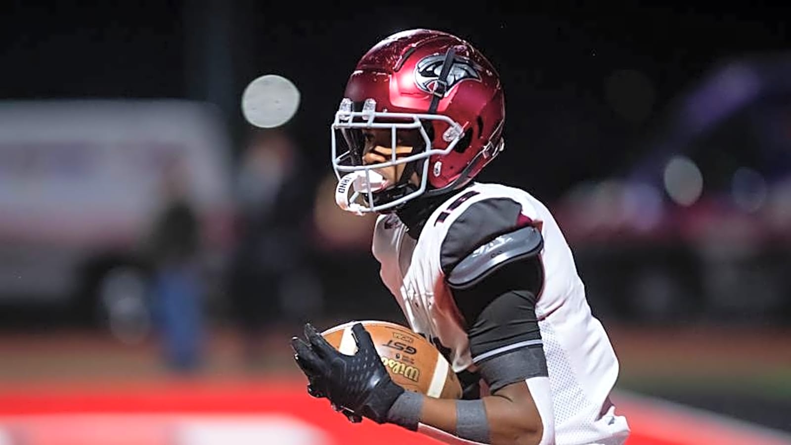 5-Star College Football WR Prospect Ranked as No. 1 Overall Recruit