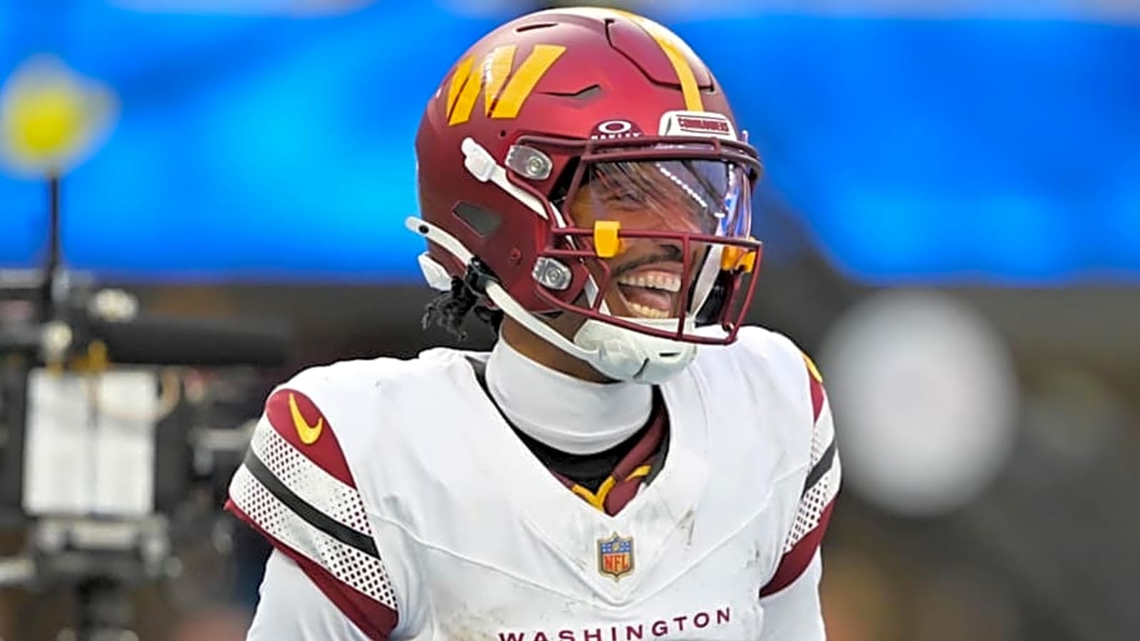 Commanders Jayden Daniels to Star in Netflix's 'Quarterback' With Baker Mayfield, Cam Ward