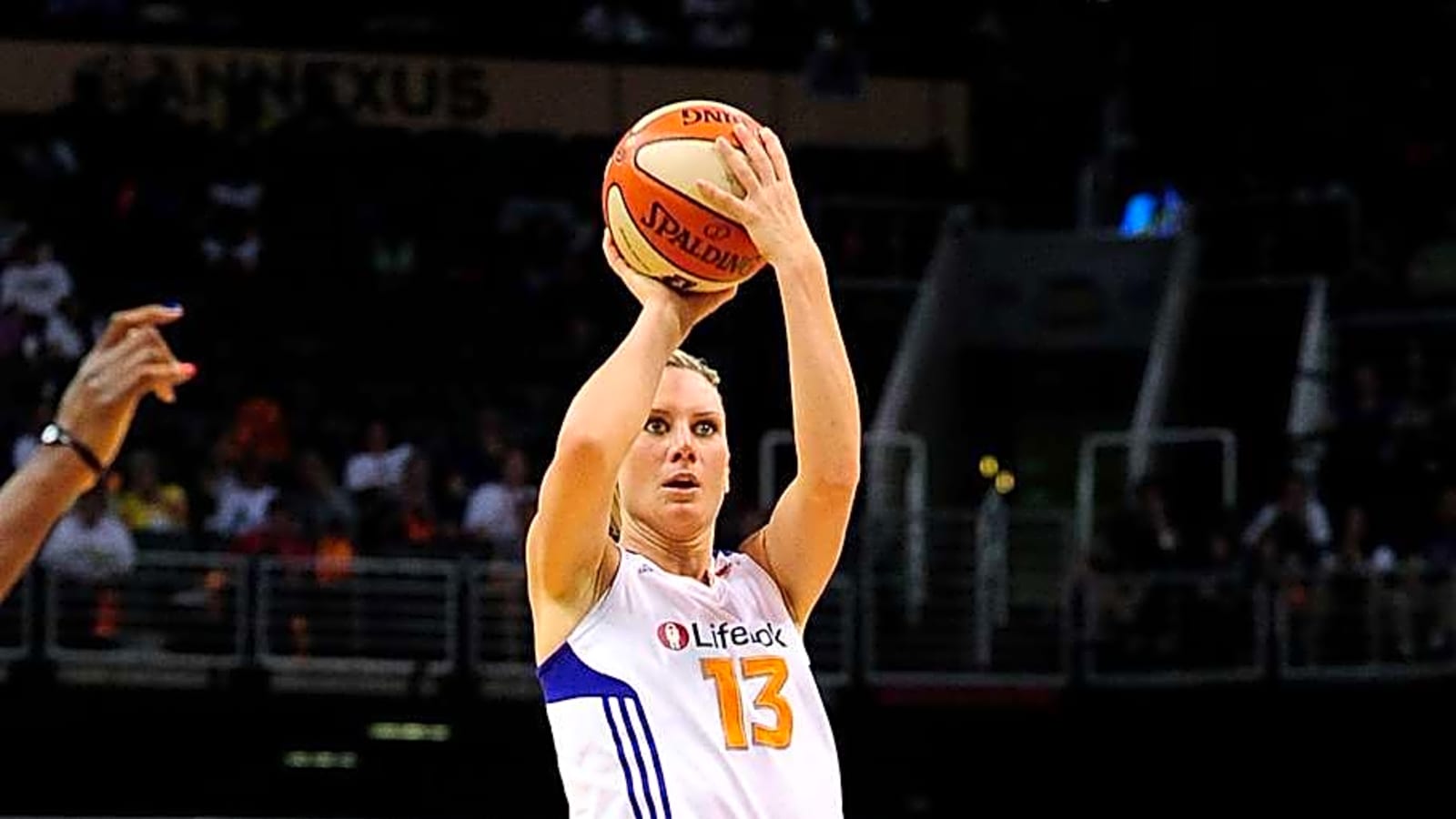 International Players Help The Mercury Improve In 2006