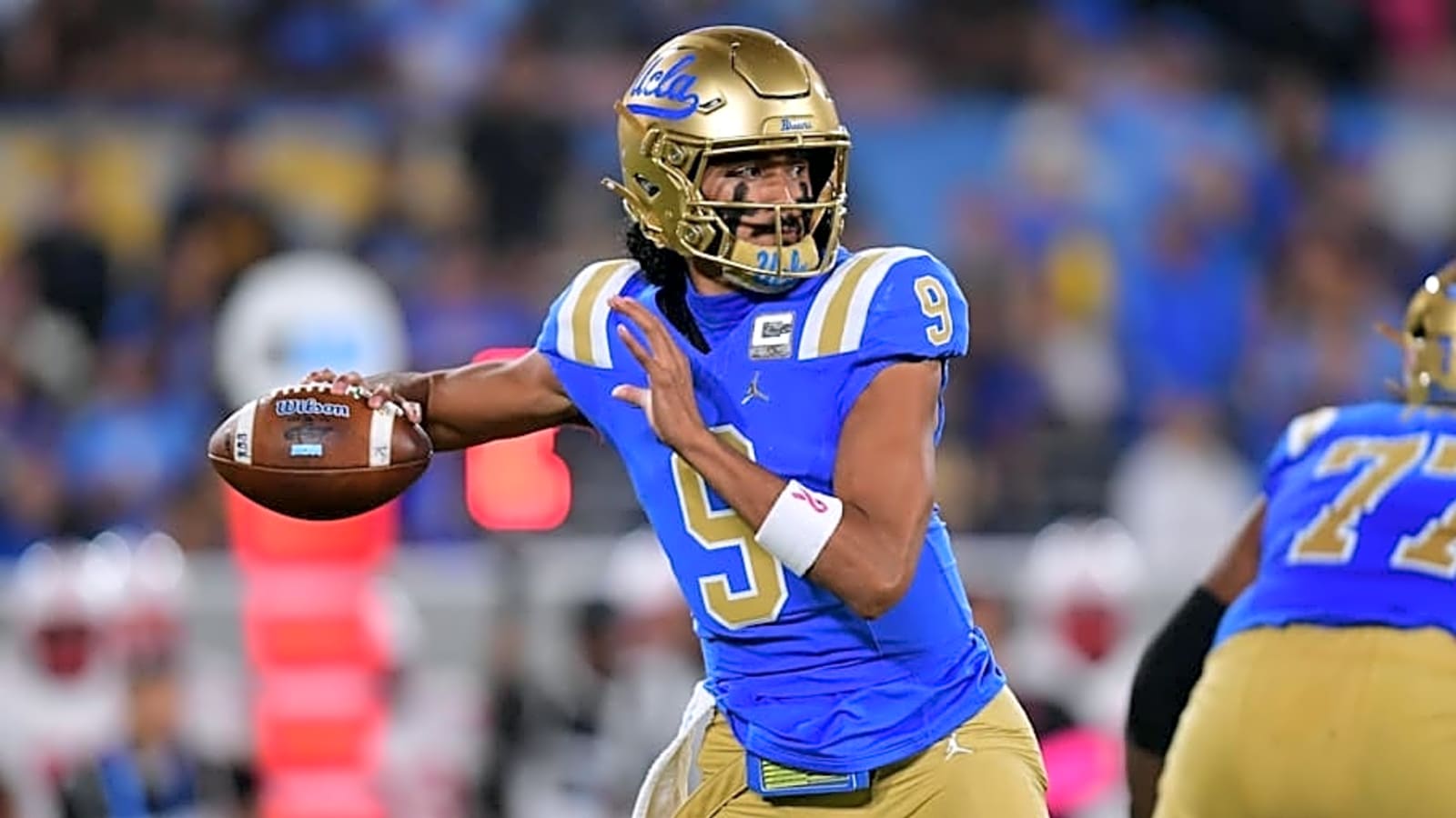 UCLA's Skipper Shares Early Update on Iamaleava's Status